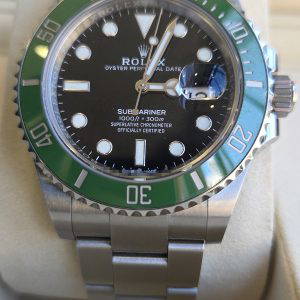 Rolex Submariner 126610LV Starbucks 2023